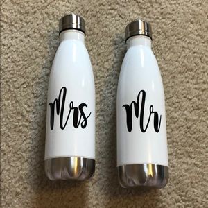 Mr and Mrs drink tumblers